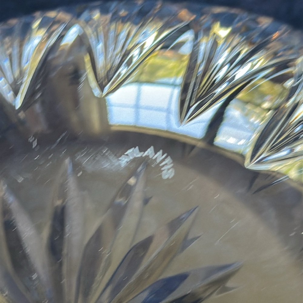 CRYSTAL BOWL Atlantis Catalina Lead Crystal Bowl Hand Cut & Blown Centerpiece - Picture 6 of 8